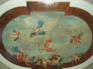 De in 1922 geveilde plafondschildering door Nicolaas Verkolje, aangebracht voor 1746 in de voorkamer op de bel etage.